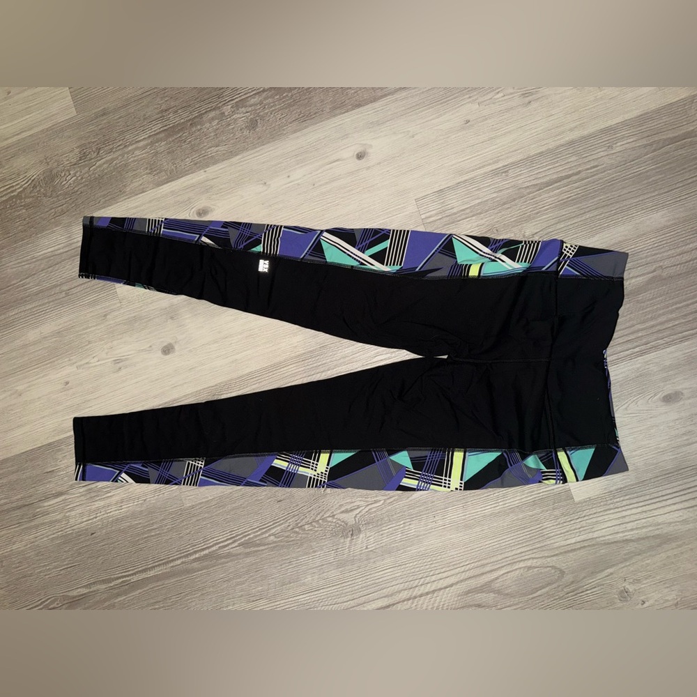 VS sports leggings - Picture 3 of 6